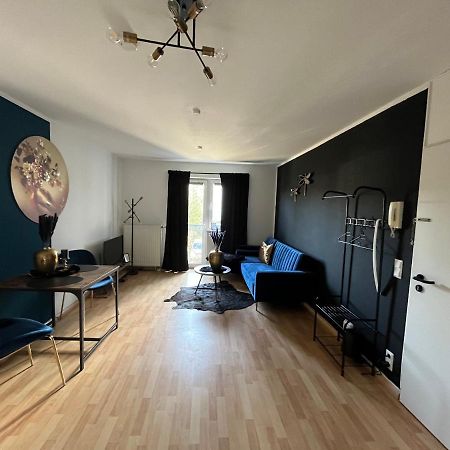 Apartment Mit Guten Anbindungen Magdeburg Exteriör bild