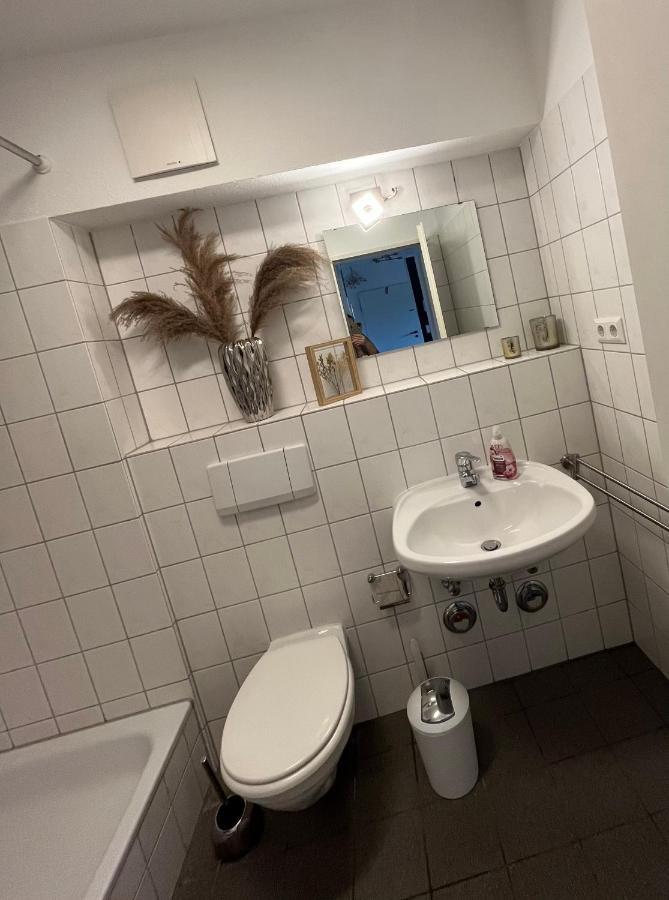Apartment Mit Guten Anbindungen Magdeburg Exteriör bild